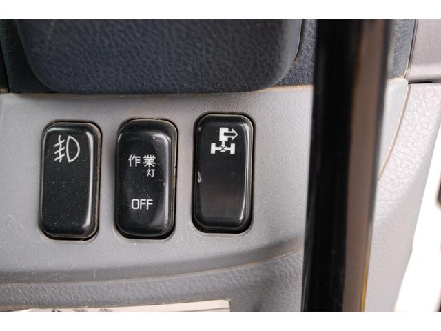 キャンター 全低床ダンプ 4WD  6AT 最大積載1.85t エアコン パワステ パワーウィンドウ キーレス ETC 3人 電動格納&調整ミラー ヒーターミラー コボレーン 歩み掛 荷台照明 総重量5t未満(38枚目)