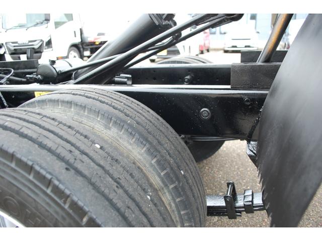 キャンター 全低床ダンプ 4WD  6AT 最大積載1.85t エアコン パワステ パワーウィンドウ キーレス ETC 3人 電動格納&調整ミラー ヒーターミラー コボレーン 歩み掛 荷台照明 総重量5t未満(57枚目)