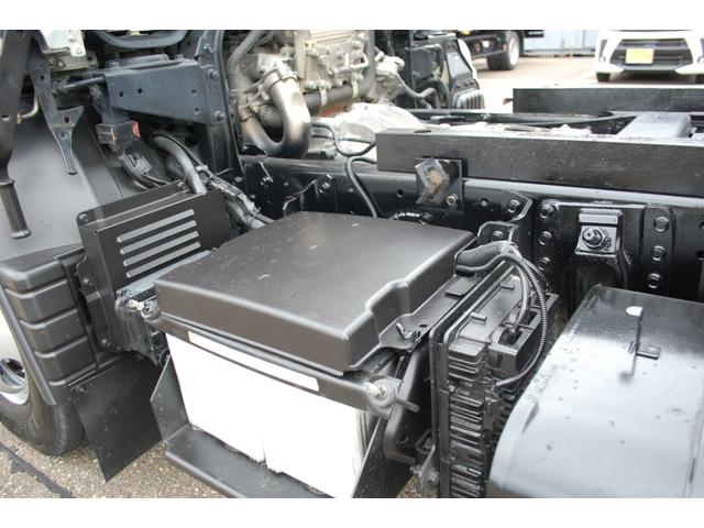 キャンター 全低床ダンプ 4WD  6AT 最大積載1.85t エアコン パワステ パワーウィンドウ キーレス ETC 3人 電動格納&調整ミラー ヒーターミラー コボレーン 歩み掛 荷台照明 総重量5t未満(60枚目)