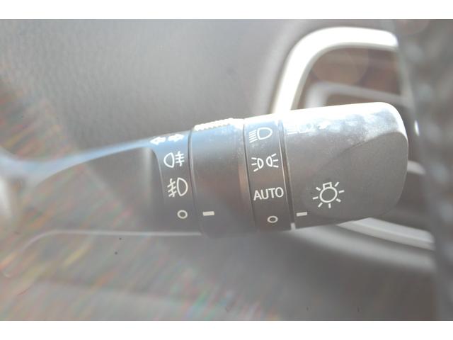 プリウス Ａ　４ＷＤ　純正９インチナビＴＶフルセグ　バックモニター　ＥＴＣ　レーダークルーズ　ＢＳＭ　ＨＵＤ　ＩＣＳ　パーキングアシスト　ＬＥＤヘッドライト＆オートハイビーム　フロント＆バックフォグ　中古冬タイヤ付（26枚目）