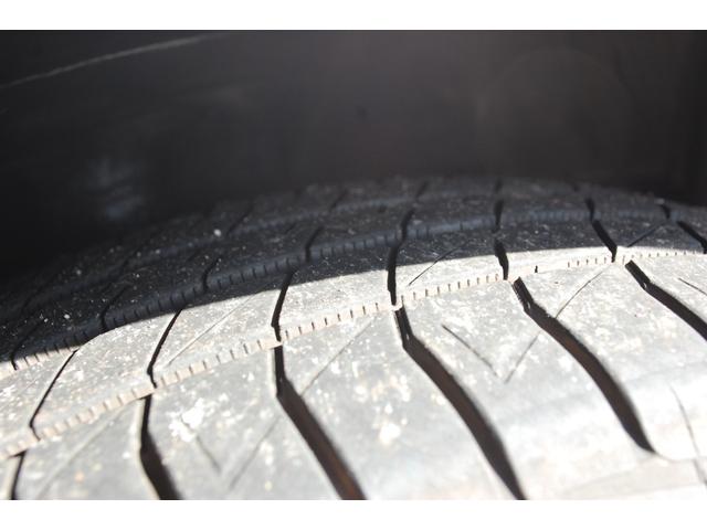 プリウス Ａ　４ＷＤ　純正９インチナビＴＶフルセグ　バックモニター　ＥＴＣ　レーダークルーズ　ＢＳＭ　ＨＵＤ　ＩＣＳ　パーキングアシスト　ＬＥＤヘッドライト＆オートハイビーム　フロント＆バックフォグ　中古冬タイヤ付（37枚目）