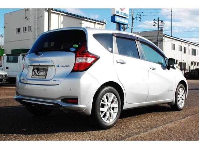 ノート e-パワー メダリスト FOUR 4WD ナビTVフルセグ 全方位&バックカメラ ETC デジタルインナーミラー インテリジェントクルーズコントロール LEDヘッドライト ハーフレザーシート ドライブレコーダー プッシュスタート(10枚目)