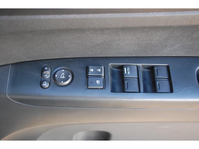 N-BOX G・ターボLパッケージ 4WD ナビTV バックカメラ 左側パワースライドドア ETC オートクルーズコントロール シートヒーター ターボ スマートキー プッシュスタート(28枚目)