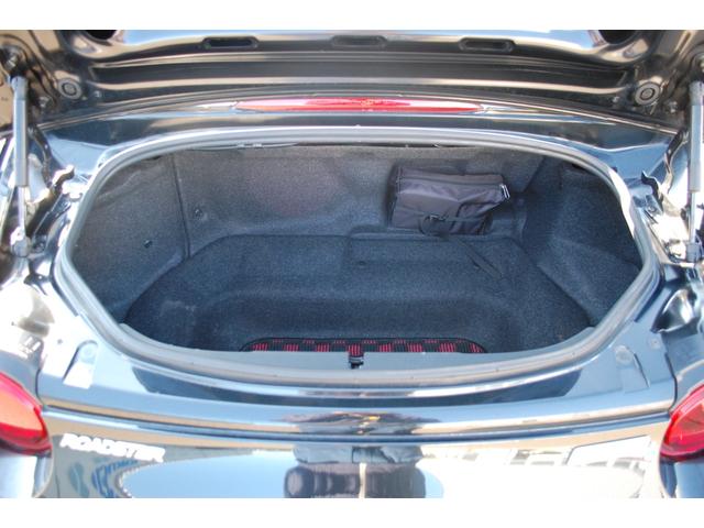 ロードスター ＲＳ　６ＭＴ　ナビＴＶフルセグ　ＥＴＣ　シートＨＴ　ＲＥＣＡＲＯアルカンターラコンビシート　ＢＯＳＥスピーカー　ＢＩＬＳＴＥＩＮ製ダンパー　社外マフラー　純正１６インチアルミ　ＬＥＤヘッド　プッシュスタート（32枚目）