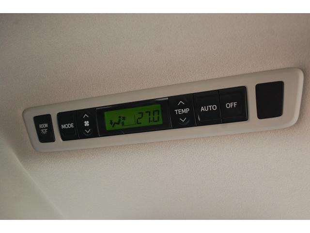 アルファード ２４０Ｓ　４ＷＤ　ナビＴＶフルセグ走行中視聴ＯＫ　バックカメラ　ＥＴＣ　両側パワースライドドア　後席フリップダウンモニター　ＨＩＤ　３列シート　７人乗り　スマートキー　プッシュスタート（33枚目）