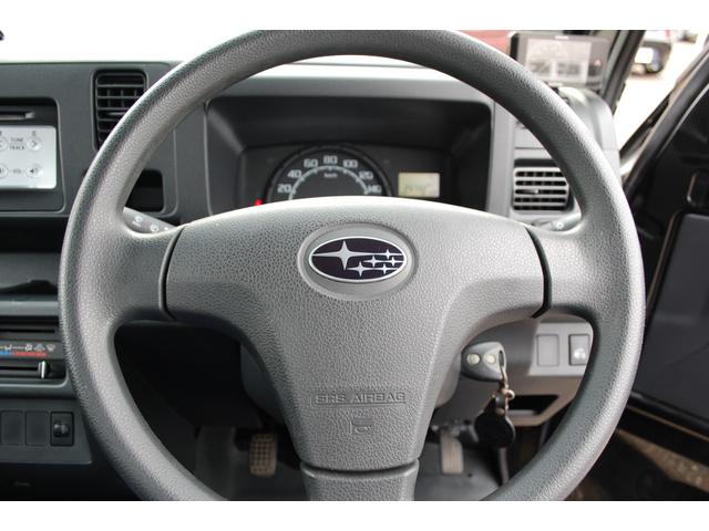 サンバートラック ＴＣ　エアコン　パワステ　パワーウィンドウ　パートタイム４ＷＤ　５ＭＴ　キーレス　社外アルミホイール　フォグランプ　作業灯　ワンオーナー　荷台マット　ゲートプロテクター　最大積載３５０ｋｇ（20枚目）