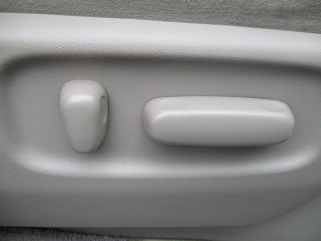 TOYOTA ESTIMA HYBRID G