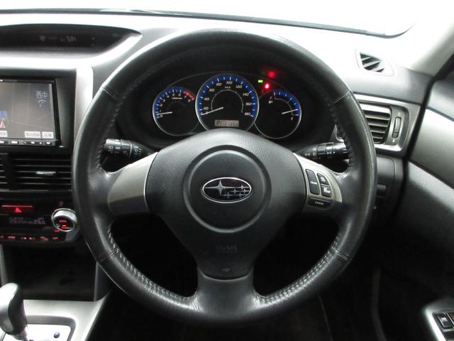 フォレスター ２．０ＸＳ　４ＷＤ　Ｐａｎａｓｏｎｉｃナビ　フルセグＴＶ　純正アルミホイール　自社ユーザー買取車　抗菌消臭済み（13枚目）