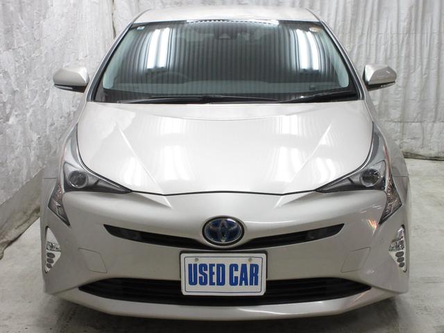 プリウス Ｓセーフティプラス　純正ナビ　フルセグＴＶ　バックカメラ　ＬＥＤヘッドライト　クルーズコントロール　衝突軽減ブレーキ　ＥＴＣ２．０　ワンオーナー　自社買取車（2枚目）