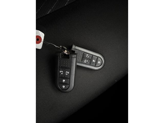 ルーミー G S 衝突被害軽減ブレーキ クルコン レーンキープ オートライト オートAC アクセル踏み間違い防止 キーレス スマートキー 両側PSDr アイドリングストップ TRC プッシュEgスタート CD(65枚目)