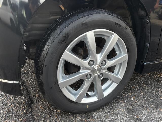 フレア ＸＳ　４ＷＤ　ＣＤ　キーレス　スマートキー　プッシュエンジンスタート　ＥＴＣ　アイドリングストップ　オートＡＣ　シートヒーター　１４アルミ（30枚目）