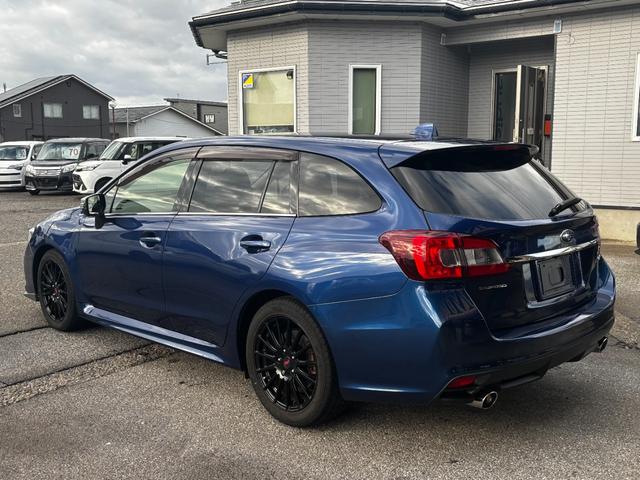 レヴォーグ １．６ＧＴアイサイト　４ＷＤ　ターボ　ナビＴＶ　ＢＴ　衝突被害軽減ブレーキ　Ｆスポイラー　ＥＴＣ　スマートキー　オートライト　オートＡＣ　クルコン　パドルシフト　レーンキープ　ＴＲＣ　１７アルミ　Ｂカメラ　プッシュスタート（5枚目）