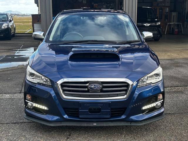 レヴォーグ １．６ＧＴアイサイト　４ＷＤ　ターボ　ナビＴＶ　ＢＴ　衝突被害軽減ブレーキ　Ｆスポイラー　ＥＴＣ　スマートキー　オートライト　オートＡＣ　クルコン　パドルシフト　レーンキープ　ＴＲＣ　１７アルミ　Ｂカメラ　プッシュスタート（8枚目）