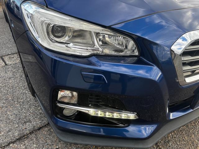 レヴォーグ １．６ＧＴアイサイト　４ＷＤ　ターボ　ナビＴＶ　ＢＴ　衝突被害軽減ブレーキ　Ｆスポイラー　ＥＴＣ　スマートキー　オートライト　オートＡＣ　クルコン　パドルシフト　レーンキープ　ＴＲＣ　１７アルミ　Ｂカメラ　プッシュスタート（9枚目）