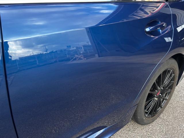 レヴォーグ １．６ＧＴアイサイト　４ＷＤ　ターボ　ナビＴＶ　ＢＴ　衝突被害軽減ブレーキ　Ｆスポイラー　ＥＴＣ　スマートキー　オートライト　オートＡＣ　クルコン　パドルシフト　レーンキープ　ＴＲＣ　１７アルミ　Ｂカメラ　プッシュスタート（15枚目）