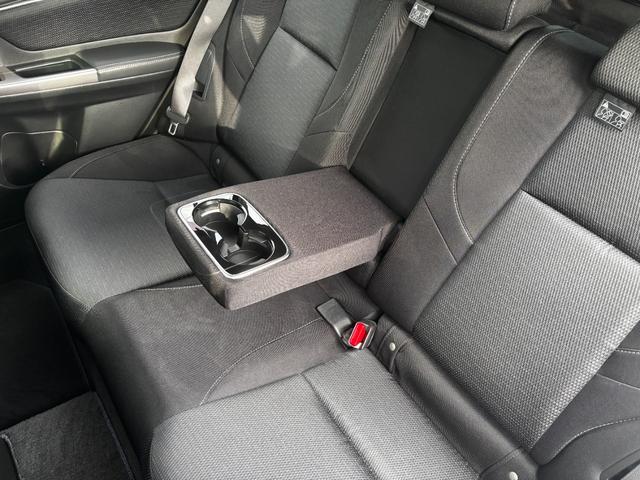 レヴォーグ １．６ＧＴアイサイト　４ＷＤ　ターボ　ナビＴＶ　ＢＴ　衝突被害軽減ブレーキ　Ｆスポイラー　ＥＴＣ　スマートキー　オートライト　オートＡＣ　クルコン　パドルシフト　レーンキープ　ＴＲＣ　１７アルミ　Ｂカメラ　プッシュスタート（38枚目）