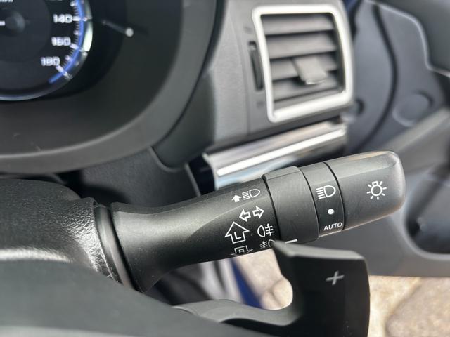 レヴォーグ １．６ＧＴアイサイト　４ＷＤ　ターボ　ナビＴＶ　ＢＴ　衝突被害軽減ブレーキ　Ｆスポイラー　ＥＴＣ　スマートキー　オートライト　オートＡＣ　クルコン　パドルシフト　レーンキープ　ＴＲＣ　１７アルミ　Ｂカメラ　プッシュスタート（53枚目）