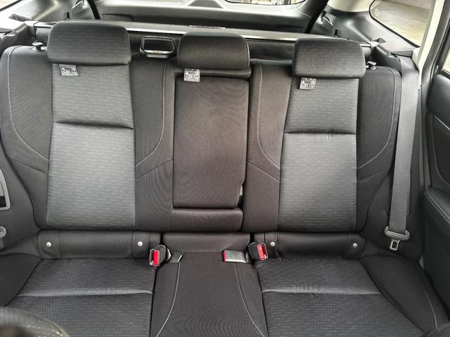 レヴォーグ １．６ＧＴアイサイト　４ＷＤ　ターボ　ナビＴＶ　ＢＴ　衝突被害軽減ブレーキ　Ｆスポイラー　ＥＴＣ　スマートキー　オートライト　オートＡＣ　クルコン　パドルシフト　レーンキープ　ＴＲＣ　１７アルミ　Ｂカメラ　プッシュスタート（58枚目）