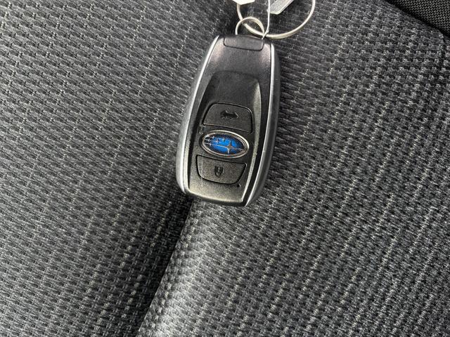 レヴォーグ １．６ＧＴアイサイト　４ＷＤ　ターボ　ナビＴＶ　ＢＴ　衝突被害軽減ブレーキ　Ｆスポイラー　ＥＴＣ　スマートキー　オートライト　オートＡＣ　クルコン　パドルシフト　レーンキープ　ＴＲＣ　１７アルミ　Ｂカメラ　プッシュスタート（60枚目）