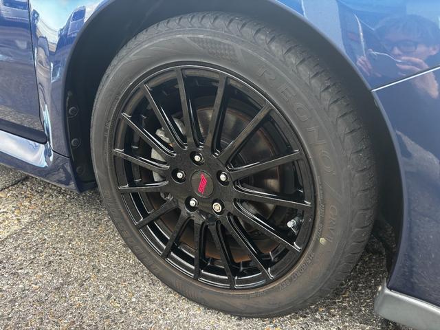 レヴォーグ １．６ＧＴアイサイト　４ＷＤ　ターボ　ナビＴＶ　ＢＴ　衝突被害軽減ブレーキ　Ｆスポイラー　ＥＴＣ　スマートキー　オートライト　オートＡＣ　クルコン　パドルシフト　レーンキープ　ＴＲＣ　１７アルミ　Ｂカメラ　プッシュスタート（62枚目）