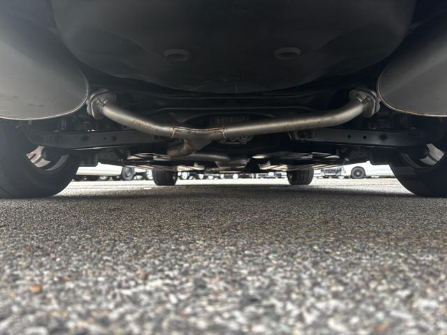 レヴォーグ １．６ＧＴアイサイト　４ＷＤ　ターボ　ナビＴＶ　ＢＴ　衝突被害軽減ブレーキ　Ｆスポイラー　ＥＴＣ　スマートキー　オートライト　オートＡＣ　クルコン　パドルシフト　レーンキープ　ＴＲＣ　１７アルミ　Ｂカメラ　プッシュスタート（67枚目）