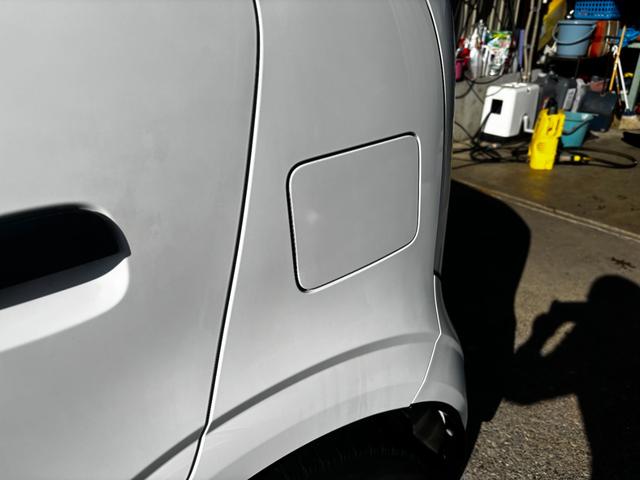 アルト ＶＰ　５ＡＧＳ　１４インチアルミ　キーレス　ＣＤ　運転席・助手席エアバッグ　エアコン　パワステ（15枚目）