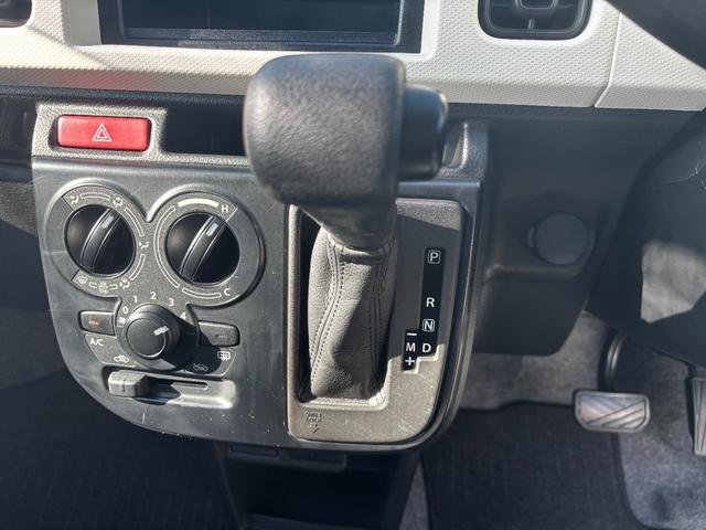 アルト ＶＰ　５ＡＧＳ　１４インチアルミ　キーレス　ＣＤ　運転席・助手席エアバッグ　エアコン　パワステ（45枚目）