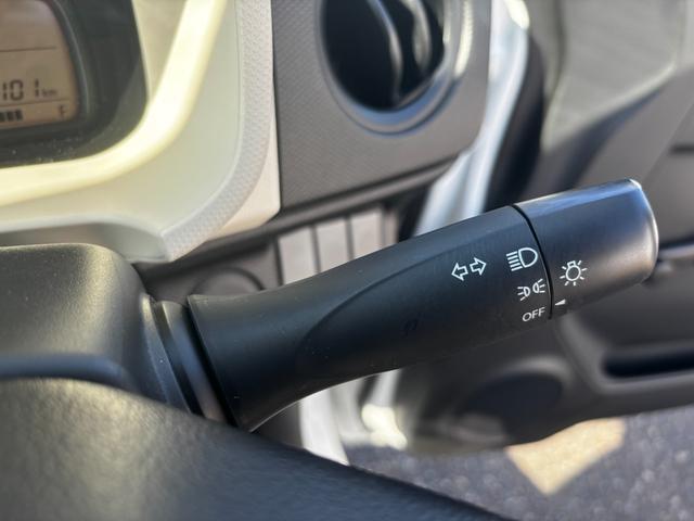 アルト ＶＰ　５ＡＧＳ　１４インチアルミ　キーレス　ＣＤ　運転席・助手席エアバッグ　エアコン　パワステ（47枚目）