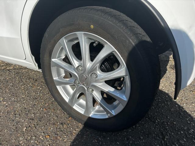 アルト ＶＰ　５ＡＧＳ　１４インチアルミ　キーレス　ＣＤ　運転席・助手席エアバッグ　エアコン　パワステ（55枚目）