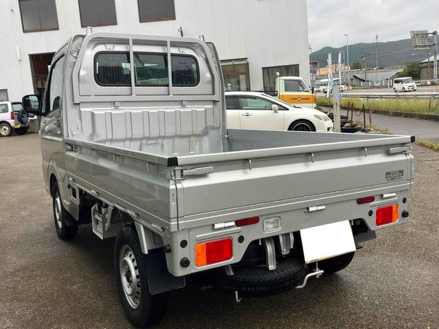 キャリイトラック 　４ＷＤ　軽トラック　ＭＴ　クリアランスソナー　アイドリングストップ　ＥＳＣ　エアコン　パワーウィンドウ　運転席エアバッグ　助手席エアバッグ（15枚目）