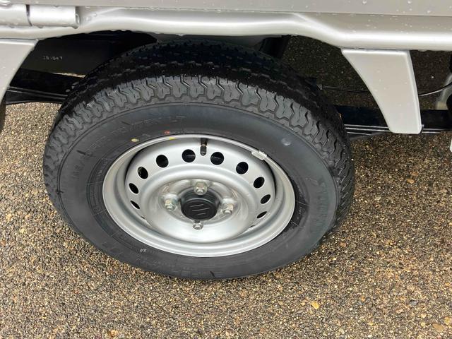 キャリイトラック 　４ＷＤ　軽トラック　ＭＴ　クリアランスソナー　アイドリングストップ　ＥＳＣ　エアコン　パワーウィンドウ　運転席エアバッグ　助手席エアバッグ（20枚目）