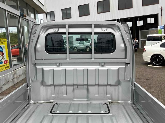 キャリイトラック 　４ＷＤ　軽トラック　ＭＴ　クリアランスソナー　アイドリングストップ　ＥＳＣ　エアコン　パワーウィンドウ　運転席エアバッグ　助手席エアバッグ（23枚目）