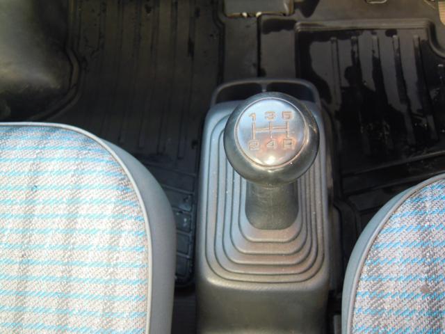 アクティトラック SDX 4WD 5M/T 走行距離4.3万Km 車検整備付き スタッドレスタイヤホイールセット付き ヘッドライトレベライザー シュガーソケット パワステ(6枚目)