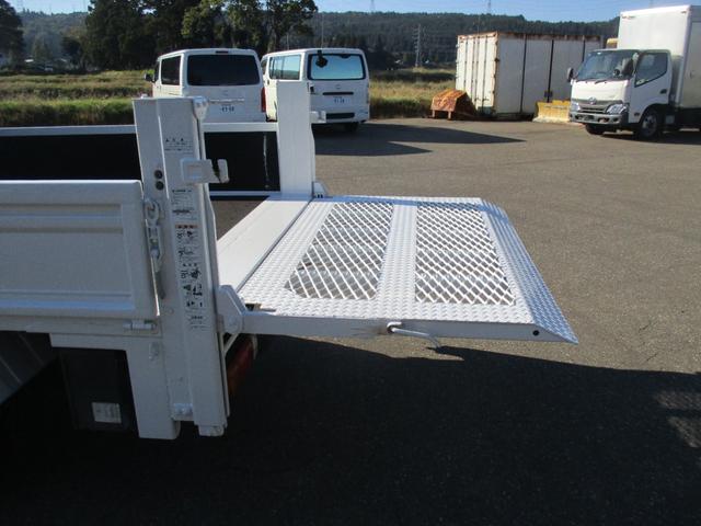 アトラストラック 　パワーゲート６００ｋｇ　４ＷＤ　１ナンバー普通貨物車（9枚目）