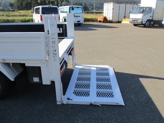 アトラストラック 　パワーゲート６００ｋｇ　４ＷＤ　１ナンバー普通貨物車（22枚目）