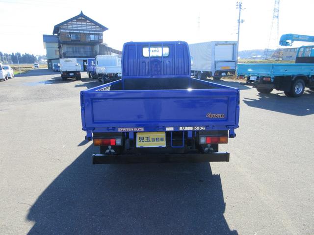 キャンターガッツ 1.5トントラック4WD リヤシングルタイヤ(17枚目)