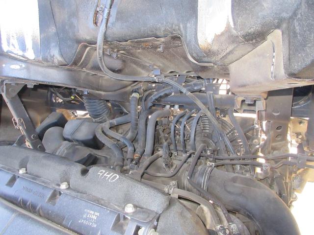 キャンターガッツ 1.5トントラック4WD リヤシングルタイヤ(32枚目)