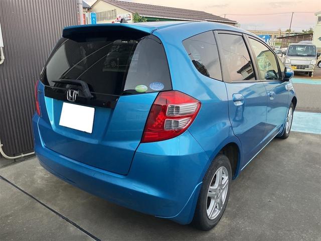 フィット L スマートスタイルエディション ドライブレコーダー ETC バックカメラ ナビ TV アルミホイール HID スマートキー 電動格納ミラー CVT 盗難防止システム 衝突安全ボディ ABS CD エアコン パワーステアリング(14枚目)