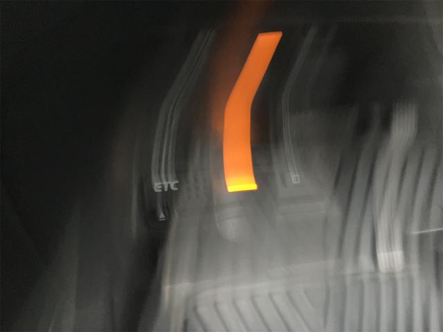 フィット L スマートスタイルエディション ドライブレコーダー ETC バックカメラ ナビ TV アルミホイール HID スマートキー 電動格納ミラー CVT 盗難防止システム 衝突安全ボディ ABS CD エアコン パワーステアリング(22枚目)