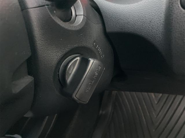 フィット L スマートスタイルエディション ドライブレコーダー ETC バックカメラ ナビ TV アルミホイール HID スマートキー 電動格納ミラー CVT 盗難防止システム 衝突安全ボディ ABS CD エアコン パワーステアリング(29枚目)