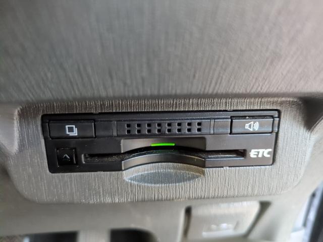 プリウスアルファ Ｓ　チューン　ブラック（22枚目）