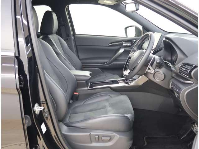 エクリプスクロスＰＨＥＶ ブラックエディション　スマホ連携ナビ　全周囲カメラ　社有車ＵＰ（15枚目）
