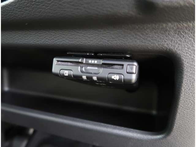 eKワゴン M メモリーナビ ETC ワンセグTV 社有車UP 禁煙車 衝突被害軽減ブレーキ 横滑り防止装置 レーンキープアシスト アクセル踏み間違い防止装置(8枚目)