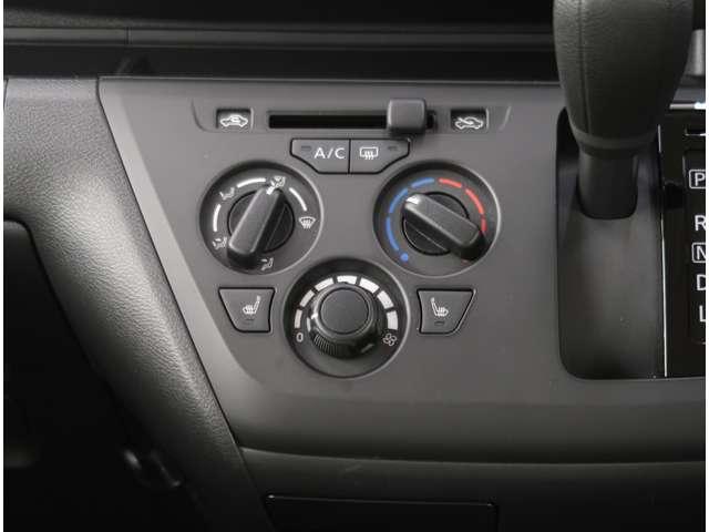 eKワゴン M メモリーナビ ETC ワンセグTV 社有車UP 禁煙車 衝突被害軽減ブレーキ 横滑り防止装置 レーンキープアシスト アクセル踏み間違い防止装置(11枚目)