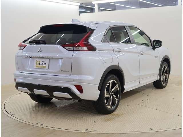 エクリプスクロスＰＨＥＶ Ｐ　スマホ連携ナビ　全周囲カメラ　社有車ＵＰ（4枚目）