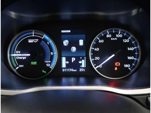 エクリプスクロスＰＨＥＶ Ｐ　スマホ連携ナビ　全周囲カメラ　社有車ＵＰ（9枚目）