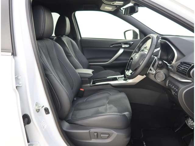 エクリプスクロスＰＨＥＶ Ｐ　スマホ連携ナビ　全周囲カメラ　社有車ＵＰ（13枚目）