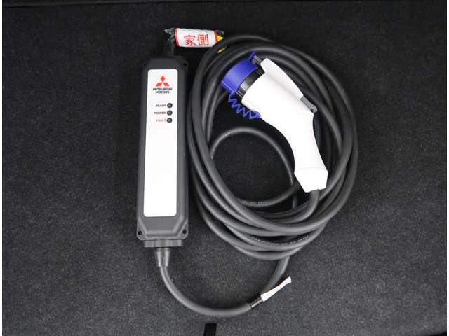 エクリプスクロスＰＨＥＶ Ｐ　スマホ連携ナビ　全周囲カメラ　社有車ＵＰ（18枚目）