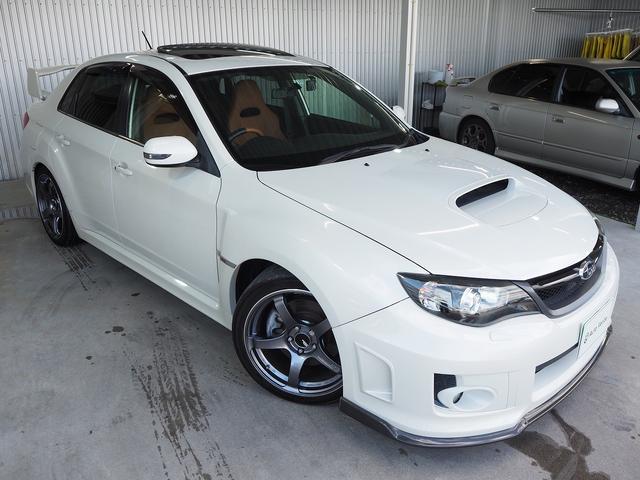 ＷＲＸ　ＳＴＩ　Ａライン　４ＷＤ　社外ＳＤナビ　タンレザー　サンルーフ　ＨＫＳマフラー　車高調　前席シートヒーター　地デジ　Ｂカメラ　クルコン　パドルシフト　社外１８ＡＷ　カーボンＦエアロ　ＳＩ－ＤＲＩＶＥ　スマートキー(24枚目)