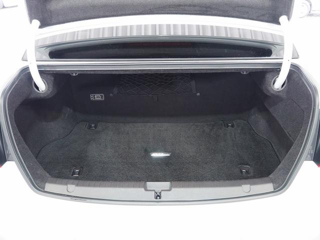 レジェンド ベースグレード　４ＷＤ　メーカーＨＤＤナビ　茶革　サンルーフ　ＫＲＥＬＬオーディオ　タイベル交換済み　社外１９ＡＷ　前後ドラレコ　エアシート　シートヒーター　ＡＣＣ　衝突軽減Ｂ　路外逸脱　標識認識　整備記録簿付き（13枚目）